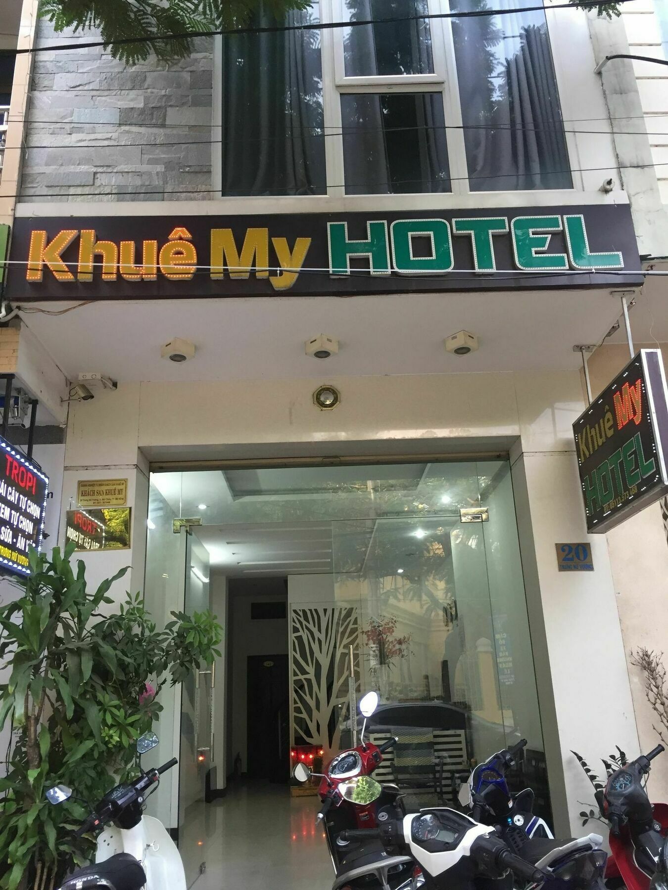 Khue My Hotel Da Nang Exterior photo