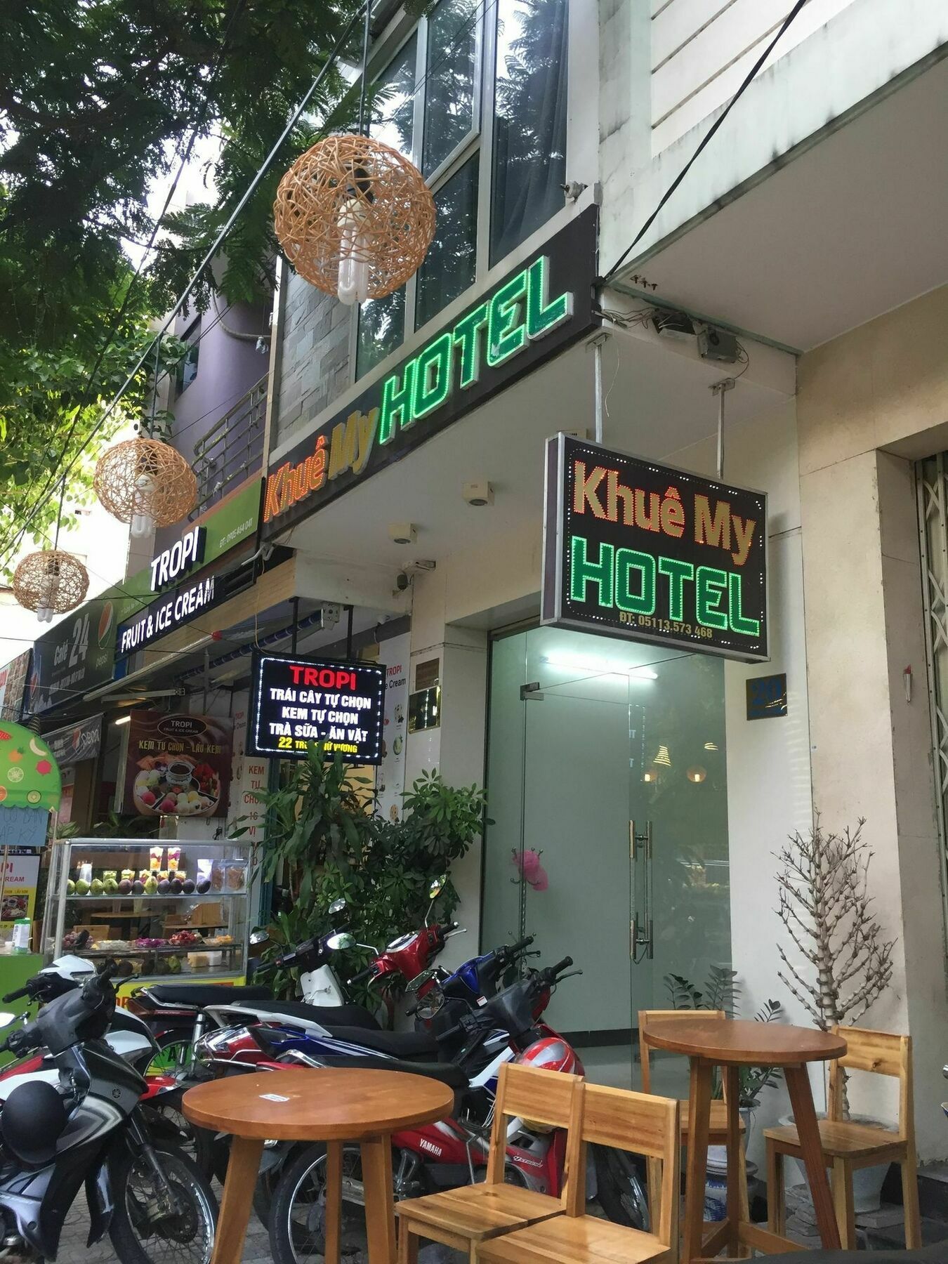 Khue My Hotel Da Nang Exterior photo